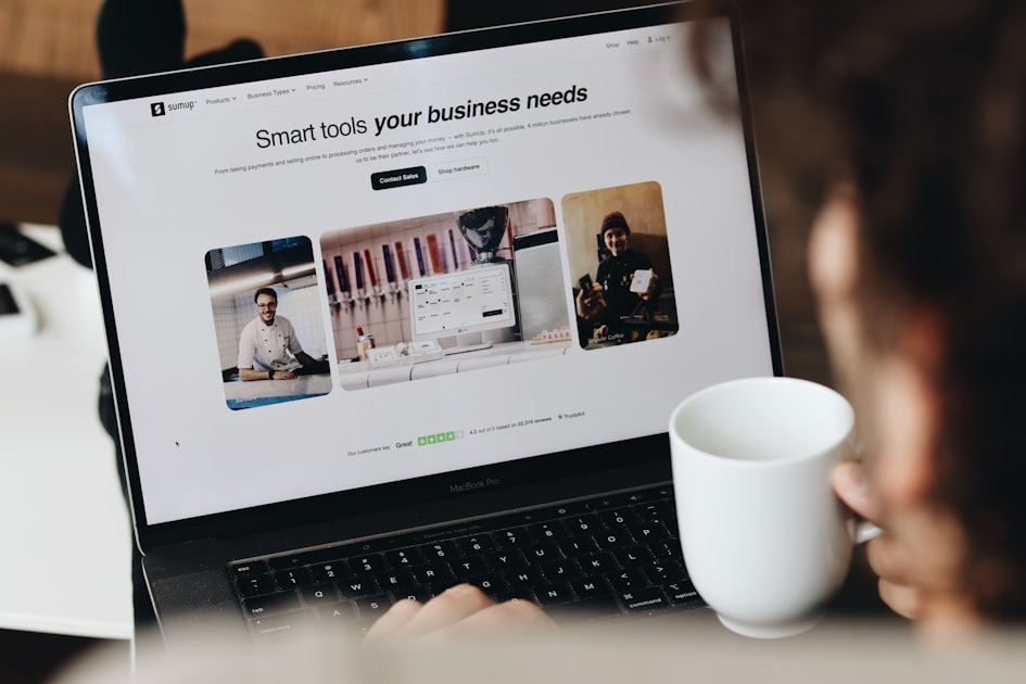 Connecting Buyers and Manufacturers